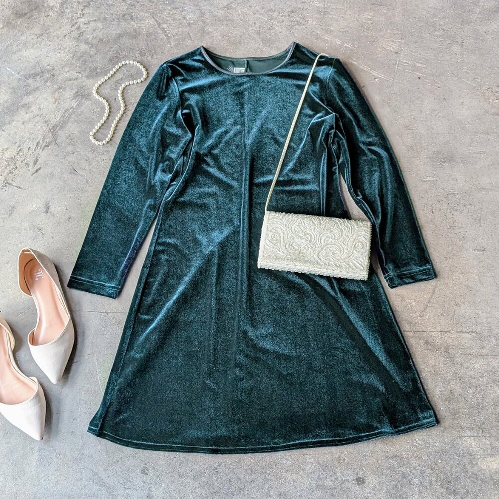 Vintage Whimsigoth Dark Green Long Sleeve Velvet Mini Dress size 8 petite